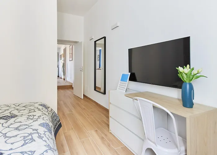 Iflat Lovely Modern